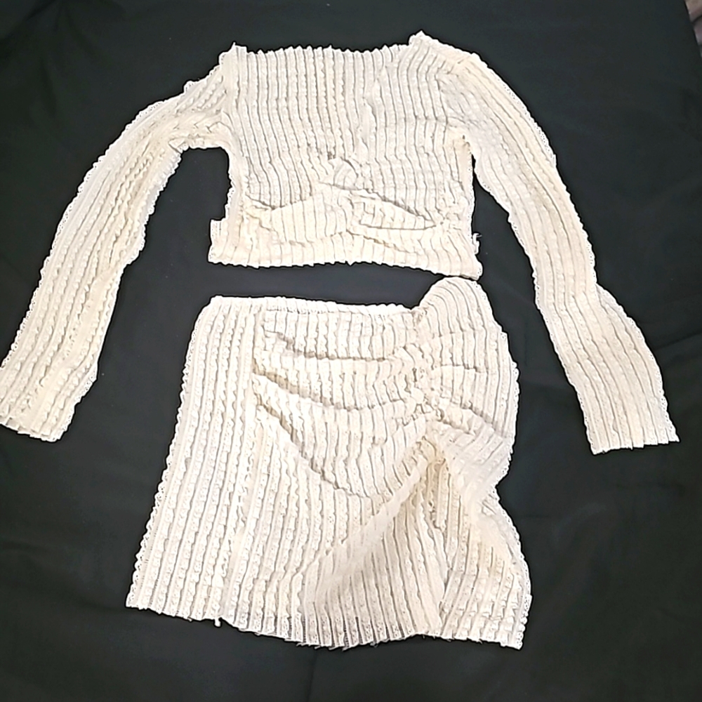 2 piece cream outfit